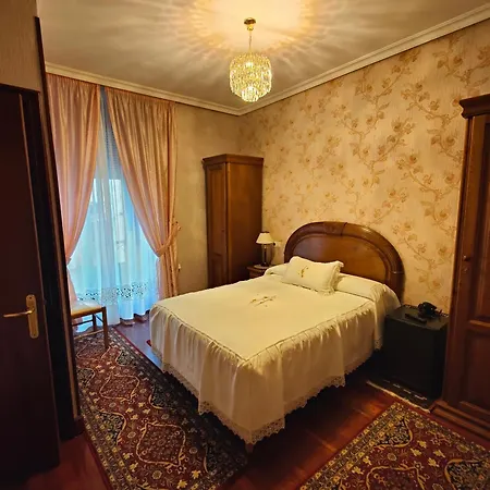 Konukevi Lorea 2*